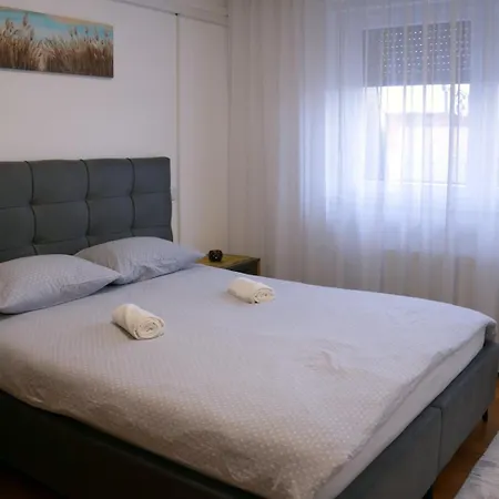 Apartment Triple A